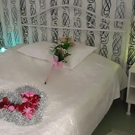 Hotel Prenociste Luna 2005 Novi Sad